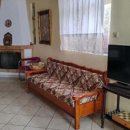 Veneta's House Holiday home Neromilos